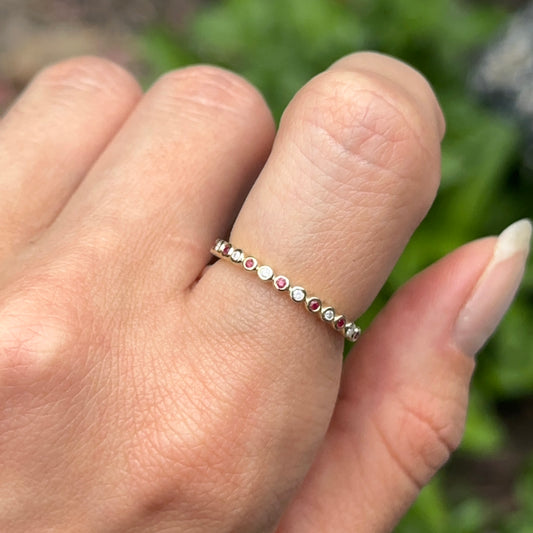 Estate 14KT Yellow Gold Tiny Ruby + Diamond Band Ring