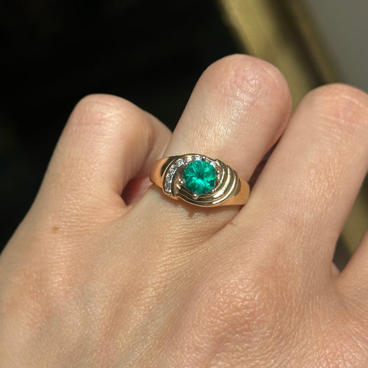 Estate 14KT Yellow Gold Round Lab Emerald + Diamond Accent Ring