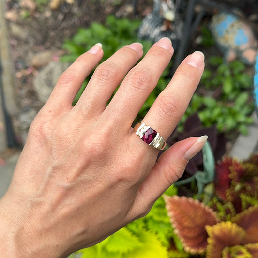 Estate 14KT Yellow Gold Rhodolite Garnet + Diamond Channel Set Band Ring