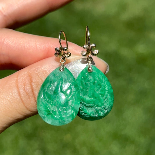 Estate 14KT Yellow Gold Carved Phoenix Jade Teardrop Dangle Earrings