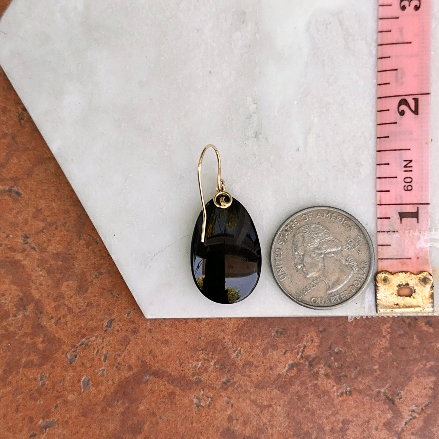 Estate 14KT Yellow Gold Teardrop Onyx Swirl Design Earrings