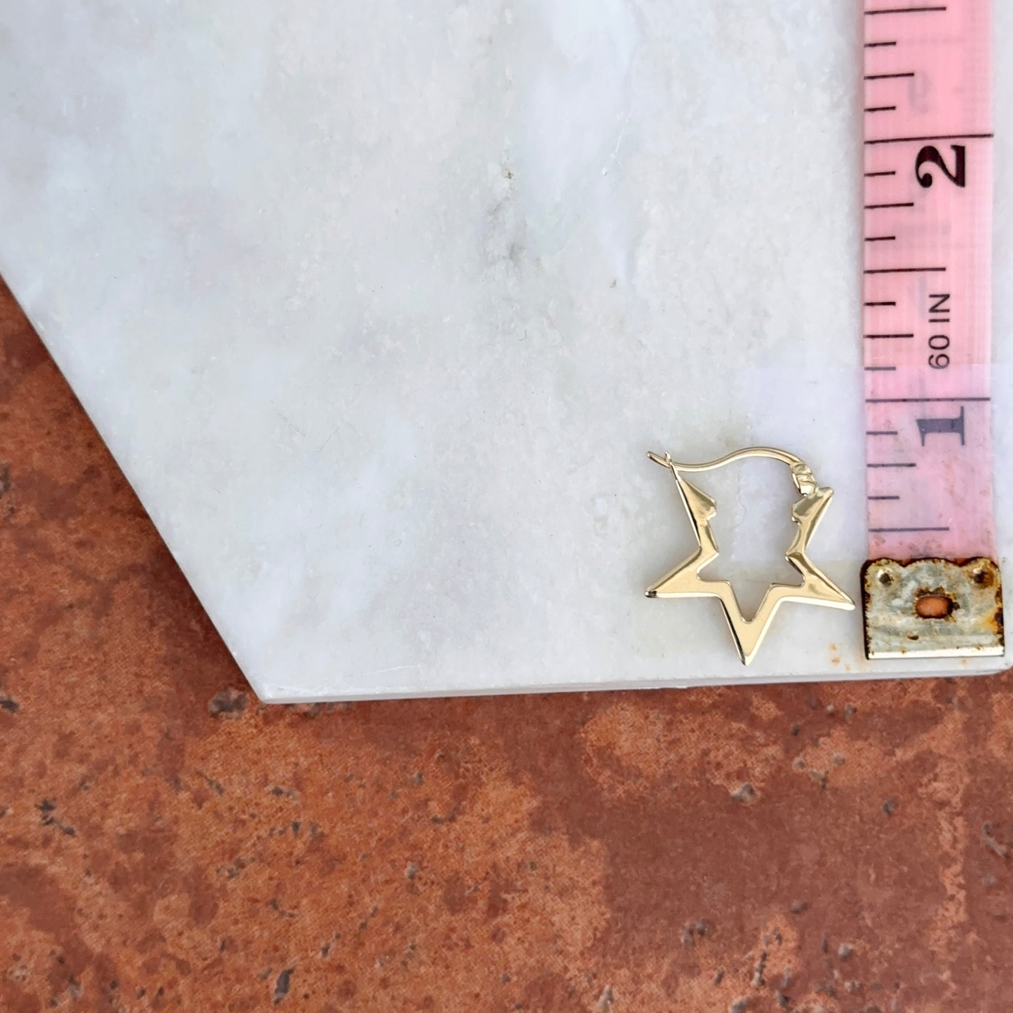 14KT Yellow Gold Shiny Star Shaped Cut-Out Hoop Earrings