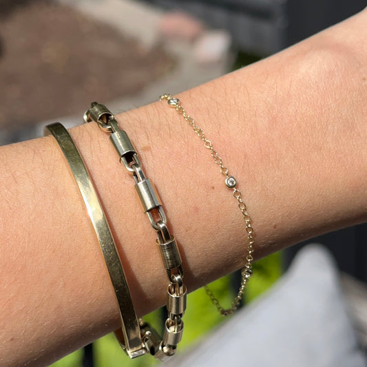 Estate 14KT Yellow Gold Bezel Set Diamond Station Bracelet 7"