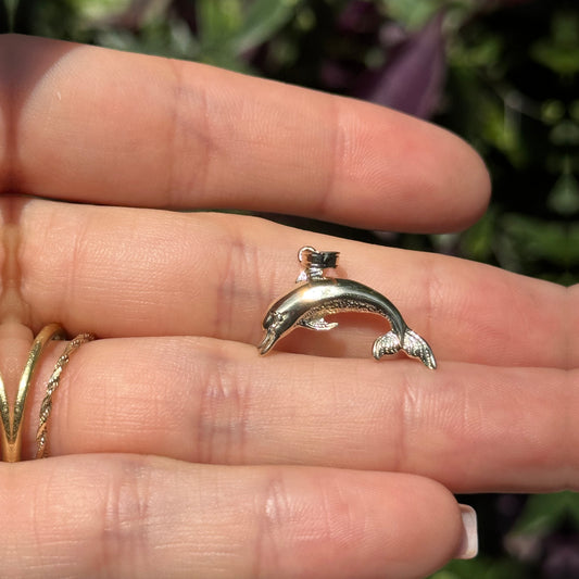 14KT Yellow Gold Curved Dolphin Pendant Charm
