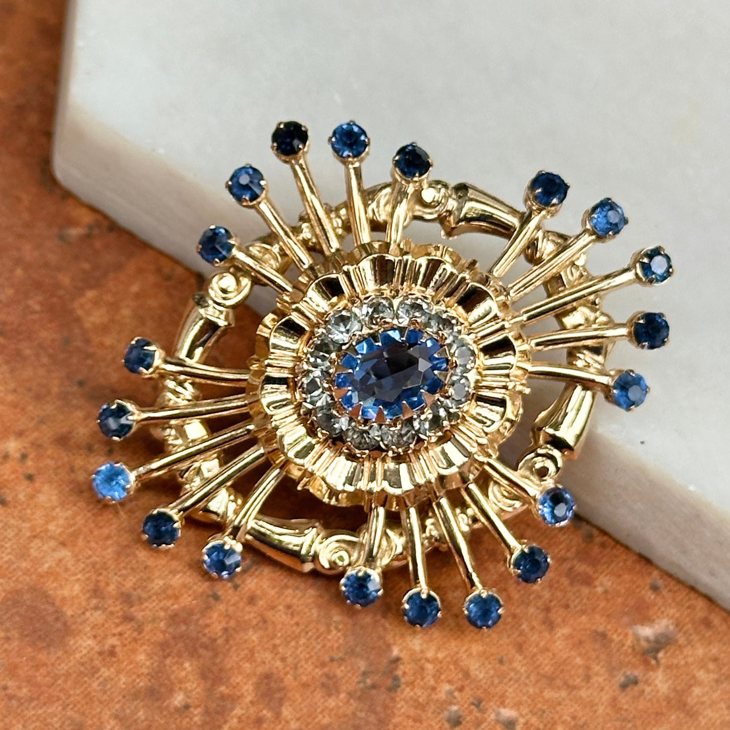 Estate 10KT Yellow Gold Oval and Round Blue Stone Pin + Swivel Bail for Pendant