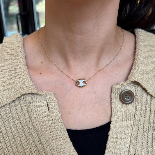 14KT Yellow Gold Mother of Pearl Mariner Link Pendant Charm