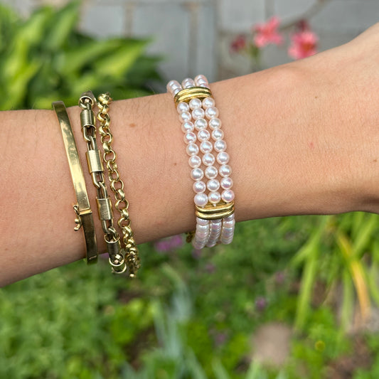 14KT Yellow Gold Three Strand Pearl w/ Gold "X" Links Bracelet