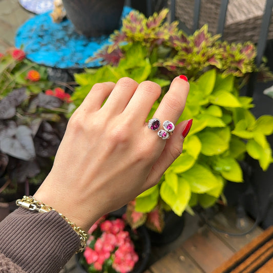 Estate 14KT Yellow Gold Checkerboard Rhodolite Garnets + Diamond Halo Band Ring