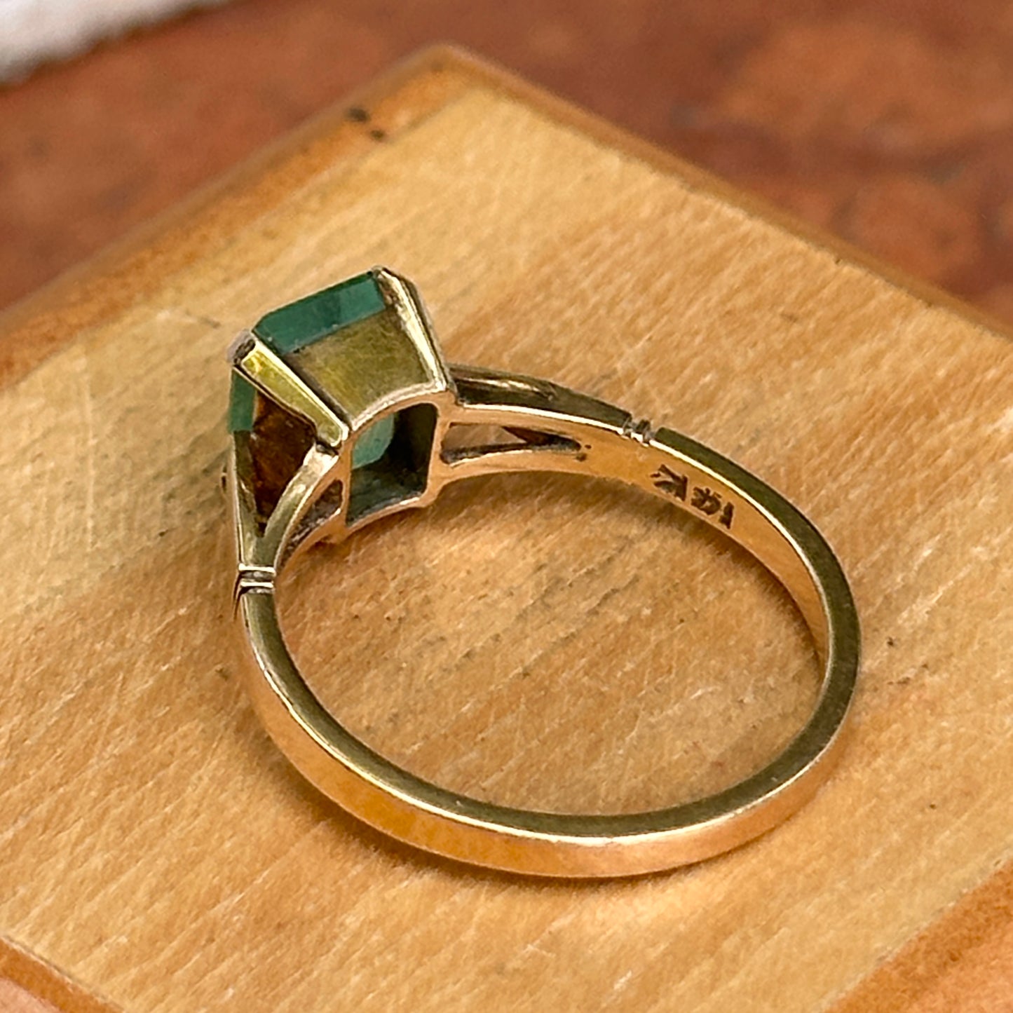 Estate 14KT Yellow Gold Emerald-Cut Emerald Ring