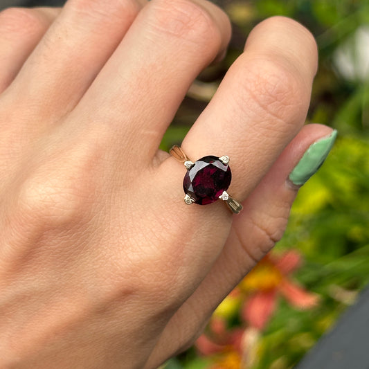 Estate 14KT Yellow Gold Oval Faceted Raspberry Garnet + Diamond Ring