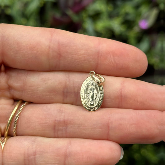 10KT Yellow Gold Oval Miraculous Medal Pendant Charm 24mm
