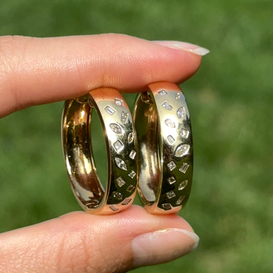 Estate 18KT Yellow Gold Multi-Shapes Gypsy Set Diamond Hoop Earrings Large