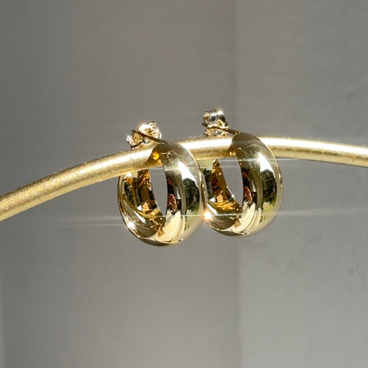 14KT Yellow Gold Tapered Round C-Hoop Post Earrings