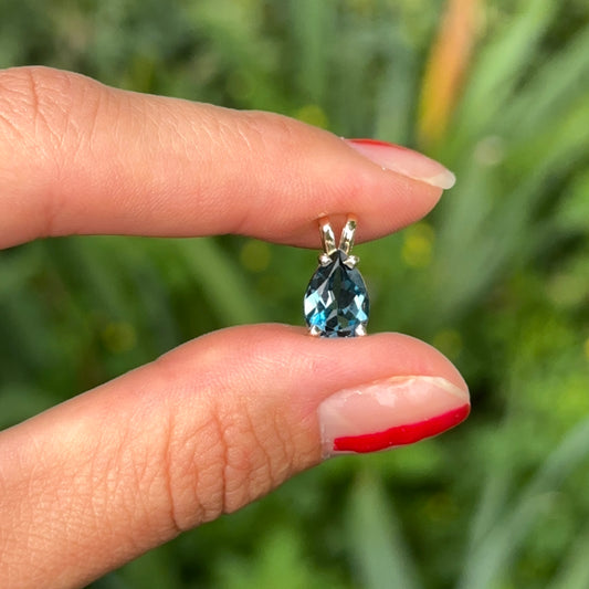 14KT Yellow Gold Pear London Blue Topaz Pendant Slide