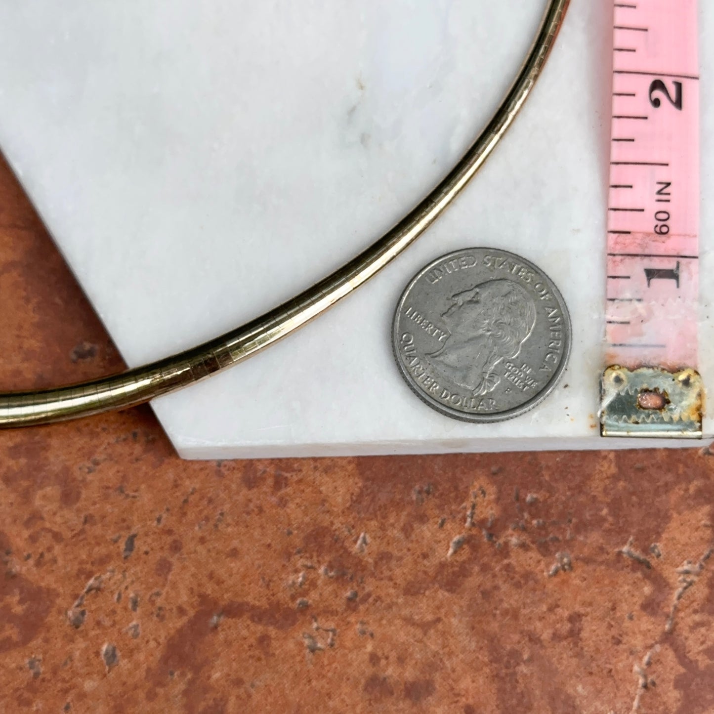 Estate 10KT Yellow Gold Graduated Domed Omega Necklace