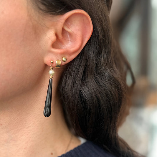 Estate 14KT Yellow Gold Long Teardrop Black Onyx + Cultured Pearl Earrings