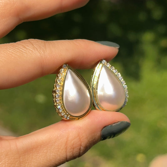 Estate 18KT Yellow Gold Teardrop Mabe Pearl + Diamond Omega Earrings