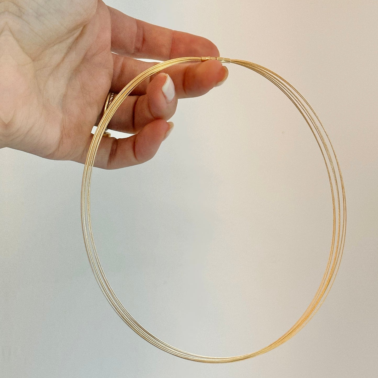 18KT Yellow Gold 7-Strand Cable Wire Collar Necklace