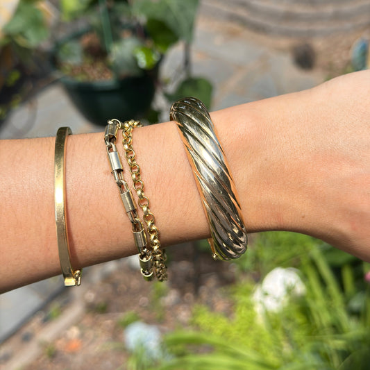 14KT Yellow Gold Ribbed Cable Twist Wide Hinged Bangle Cuff Bracelet