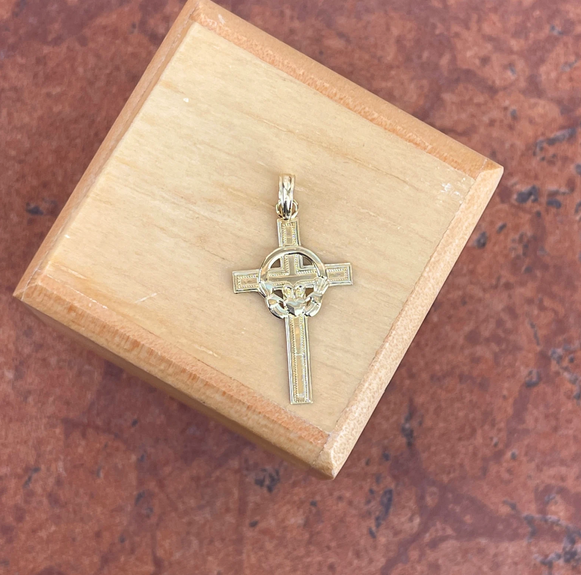 14KT Yellow Gold Claddagh Cross Pendant