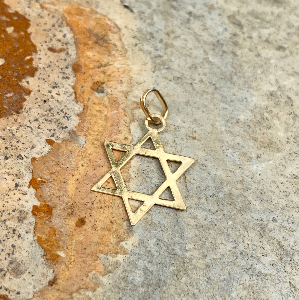 14KT Yellow Gold Flat Star of David Pendant Charm