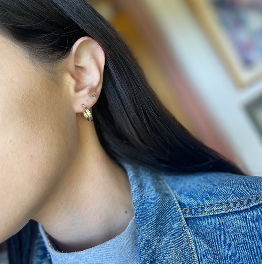 10KT Yellow Gold Squared Edge Hoop Earrings 15mm