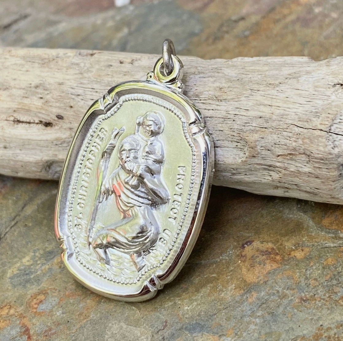 Sterling Silver Oval Matte St Christopher Medal Pendant 31mm