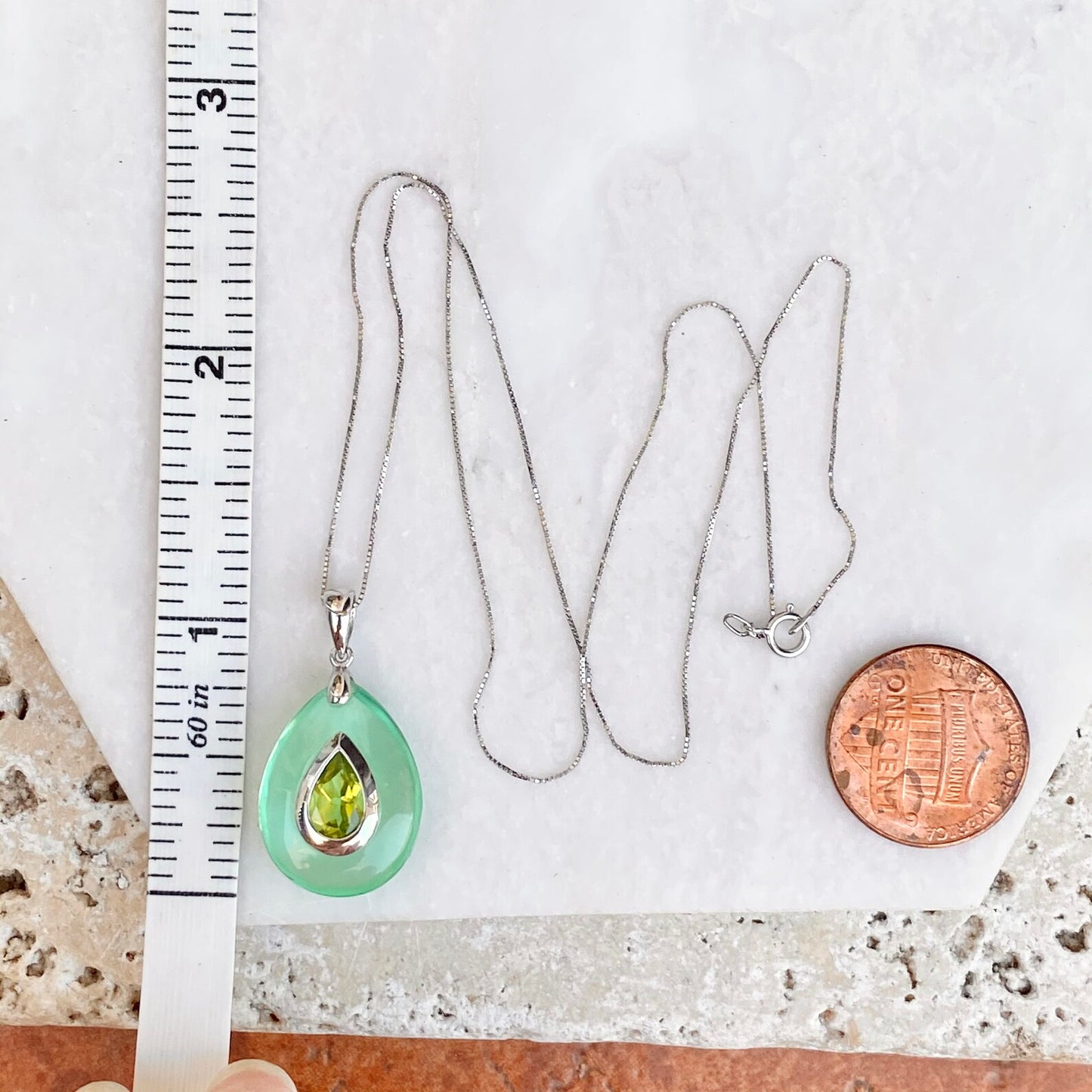 14KT White Gold Teardrop Green Peridot Resin Pendant Charm