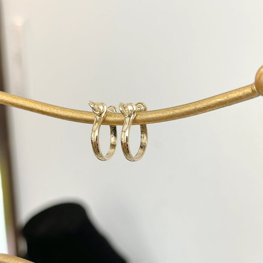 14KT Yellow Gold Small Shackle Link Screw in Half Hoop Earrings