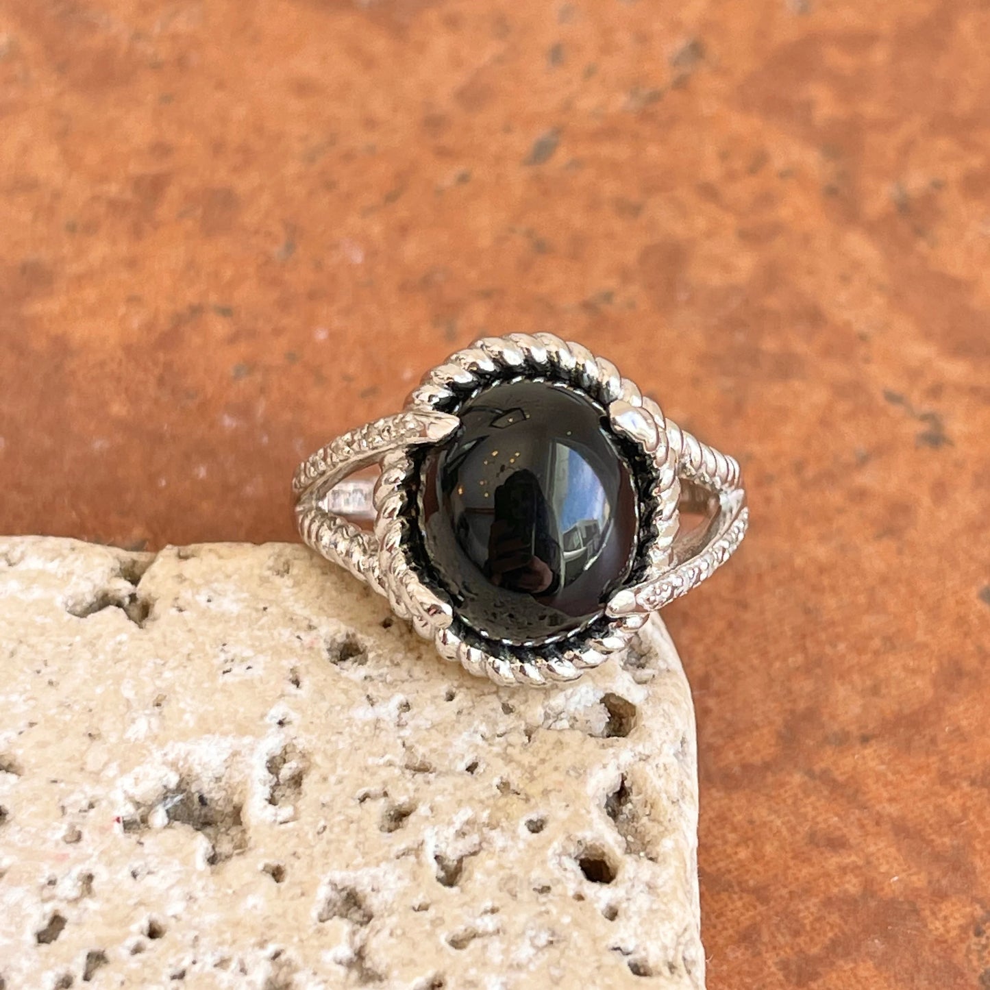 Sterling Silver Oval Black Onyx Rope Twist Band Ring - LSJ