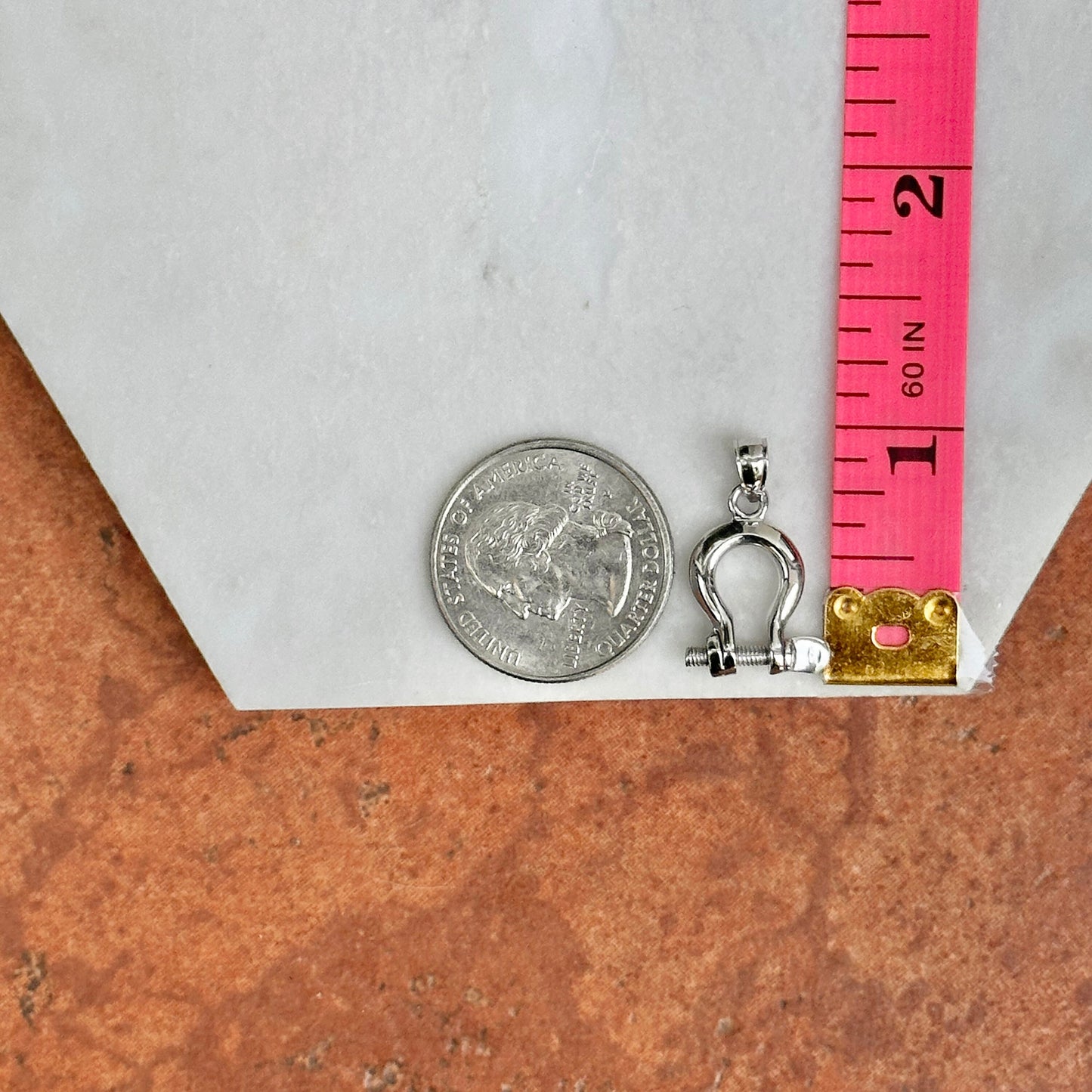 14KT White Gold Shackle Screw Solid Pendant