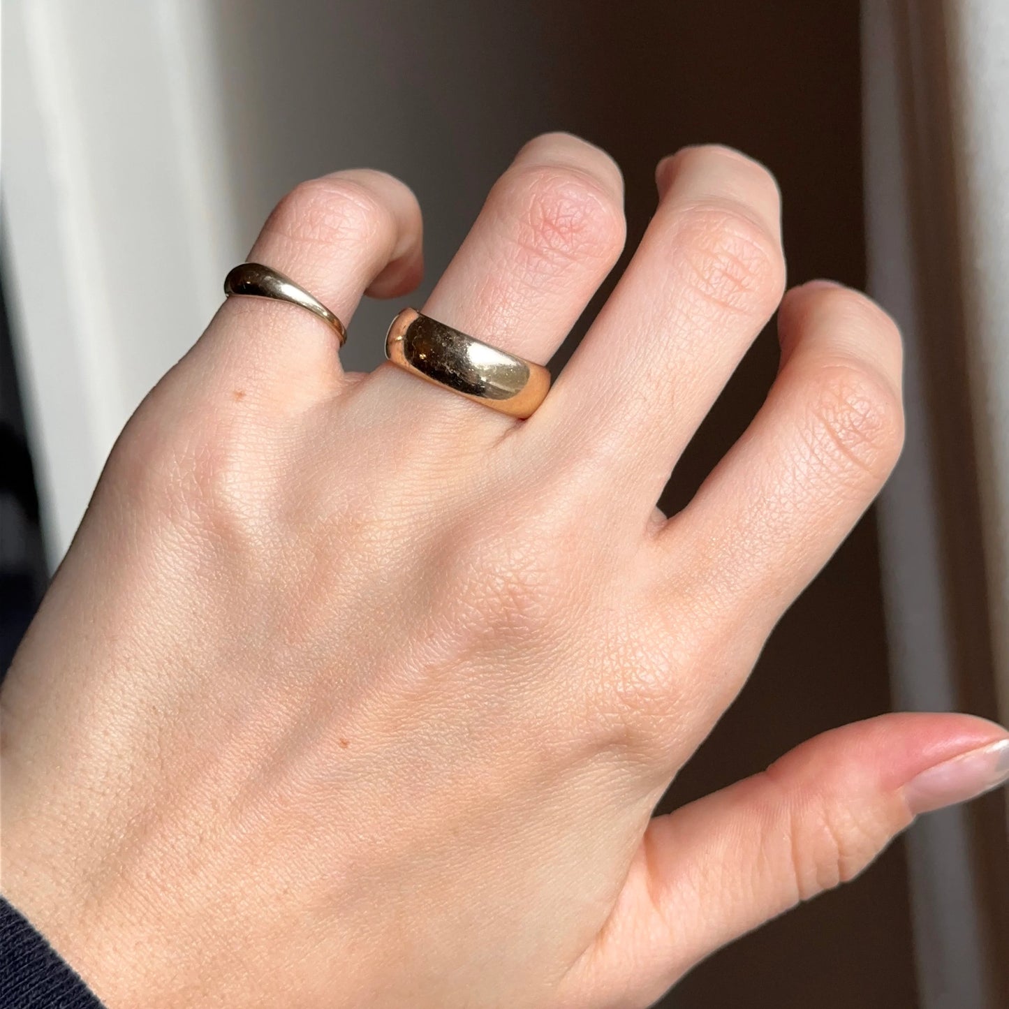 Estate 14KT Yellow Gold Rounded Wedding/ Cigar Band Ring