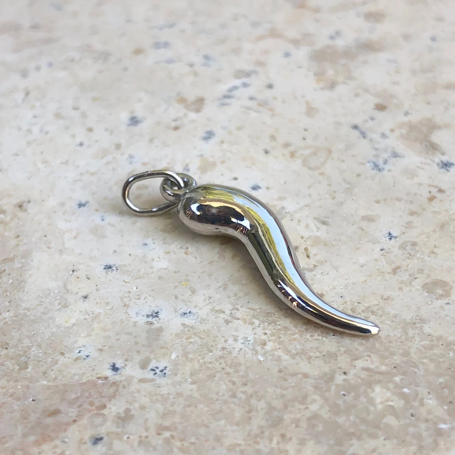 10KT White Gold Italian Horn "Corno" Cornicello Pendant Charm 24.5mm