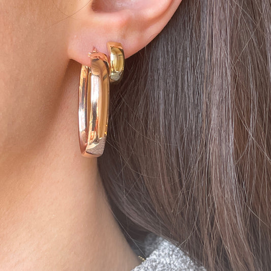 14KT Rose Gold Polished Oval Hoop Earrings 31mm