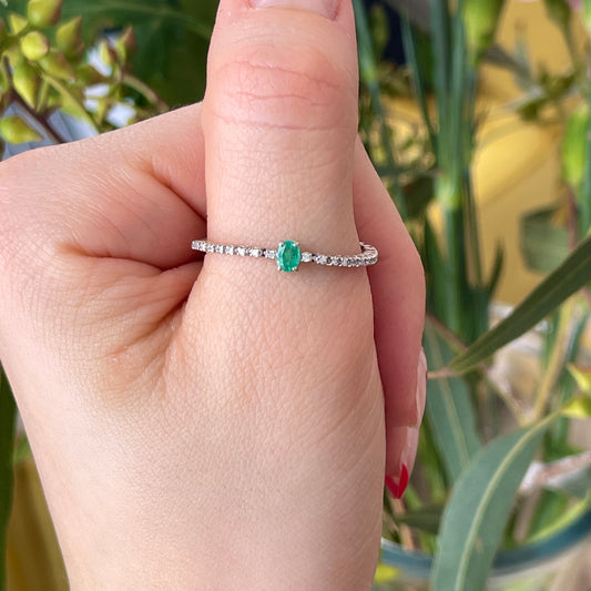 Estate 14KT White Gold Oval Emerald + Diamond Chain Link Ring