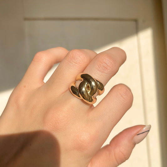 14KT Yellow Gold Weave Knot Domed Cigar Band Ring