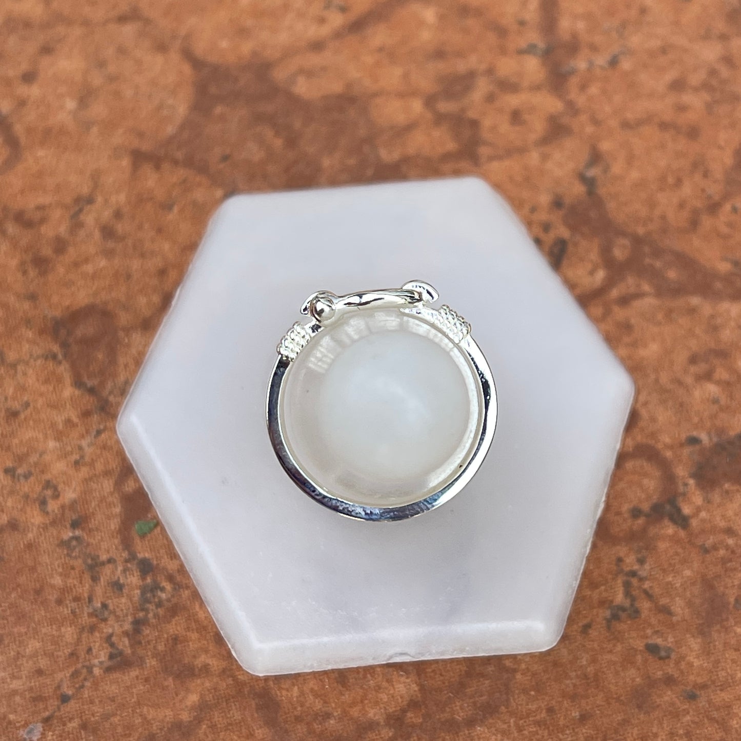 Sterling Silver Shackle Rope Edge Ring