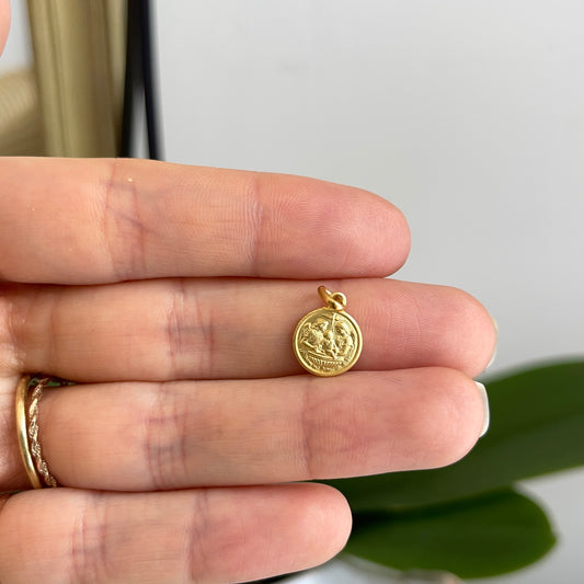 14KT Yellow Gold Matte Baptism Medal Pendant Charm 10mm - LSJ