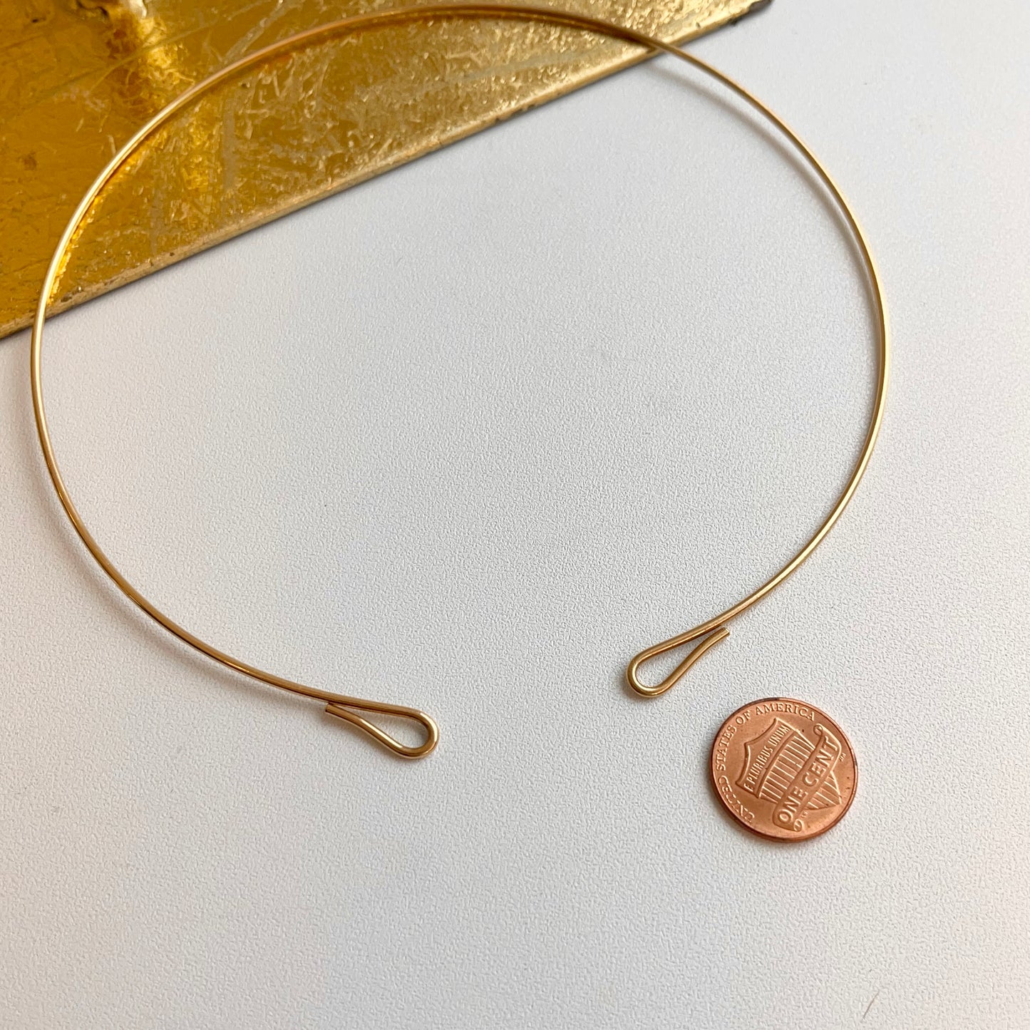 Estate 14KT Yellow Gold 1.5mm Tube Round Open Collar Necklace