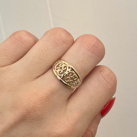 14KT Yellow Gold Fleur de Lis Cut-Out Cigar Band Dome Ring