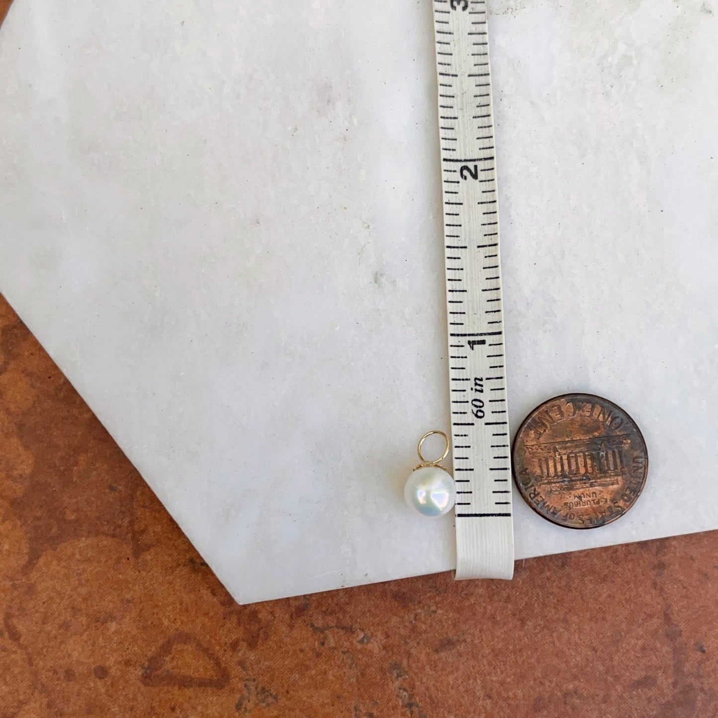 14KT Yellow Gold Round 7mm Freshwater Pearl Earring Charms