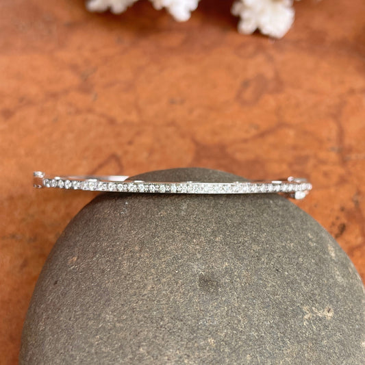 Estate 18KT White Gold 1.00 CT Pave Diamond Hearts Design Bangle Bracelet