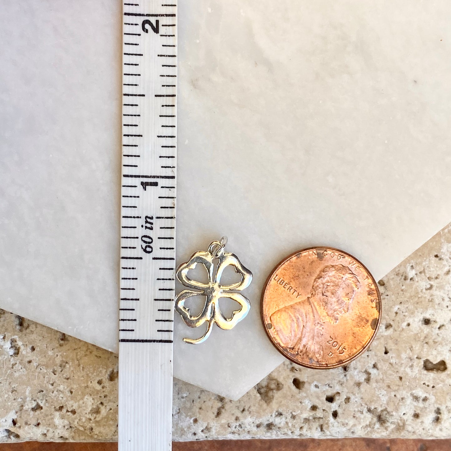 Sterling Silver Outlined 4-Leaf Clover Pendant Charm