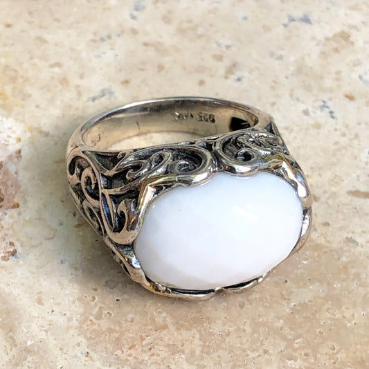 Samuel B 14KT Yellow Gold + Sterling Silver White Agate Ring Size 7, Samuel B 14KT Yellow Gold + Sterling Silver White Agate Ring Size 7 - Legacy Saint Jewelry