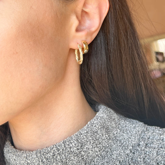 14KT Yellow Gold Twisted + Textured 3mm Tube Hoop Earrings 21mm