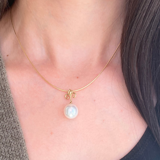 14KT Yellow Gold Fleur de Lis 11mm Paspaley South Sea Pearl Pendant Slide