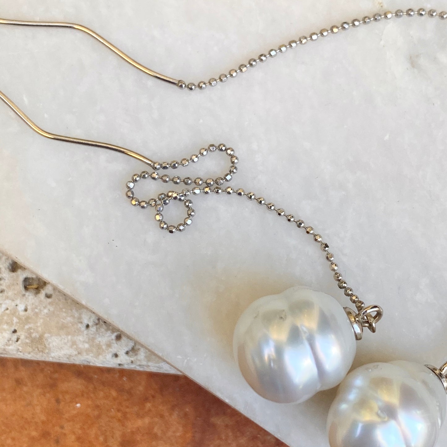 14KT White Gold Diamond-Cut Ball Chain 11mm Pasapley Pearl Threader Earrings