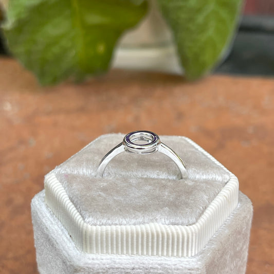 14KT White Gold Open Circle Band Ring