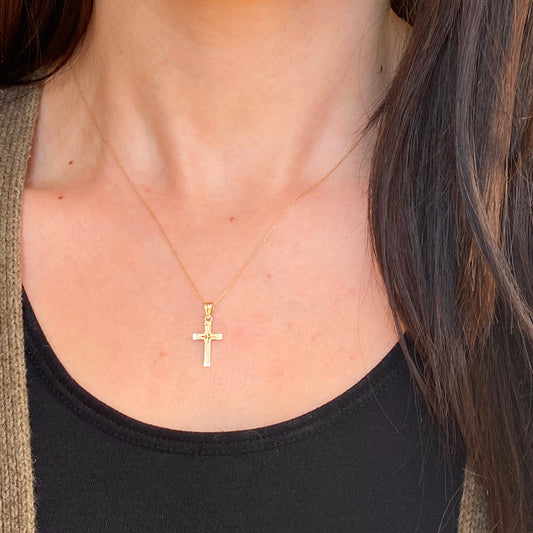 10KT Yellow Gold Diamond-Cut Cross Pendant Necklace