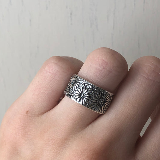 Sterling Silver Floral Cigar Band Ring, Sterling Silver Floral Cigar Band Ring - Legacy Saint Jewelry
